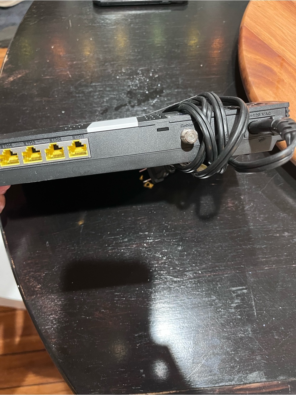 Black Cable Modem Router (SMCD3GN2) untested - Picture 4 of 5